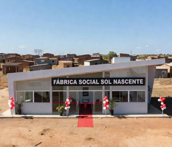 Edifício da Fábrica Social inaugurado no Sol Nascente, Brasília, para capacitação de vulneráveis.