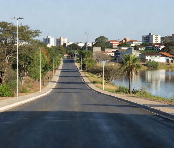 Ampliação da Avenida do Lago no Itapoã, Brasília, com obras de pavimentação