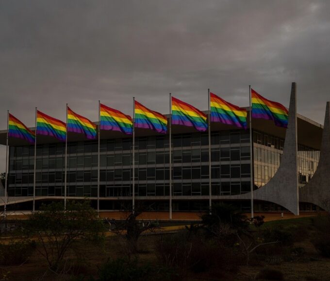 Plenário da CLDF em Brasília durante sessão de orgulho LGBTI+ sem medidas contra violência
