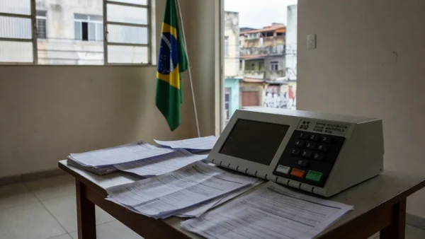 Urna eletrônica e manifesto eleitoral simbolizando representatividade nas eleições de 2026 no Brasil